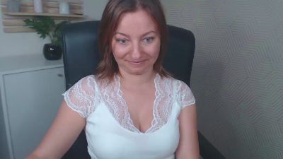 1Angela39 from Germany