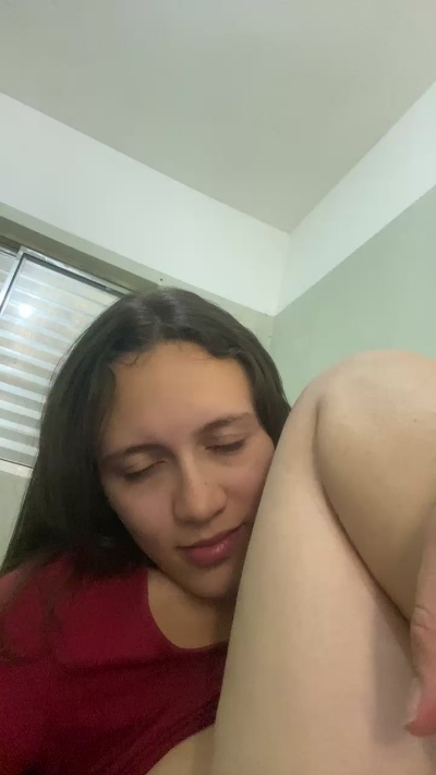 Alice_albuqy65 from Brazil