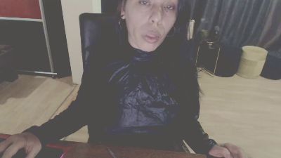 AnnTraXxx from United Kingdom
