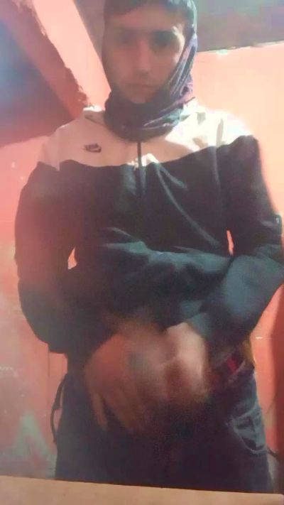 CharlyX2021 from Argentina