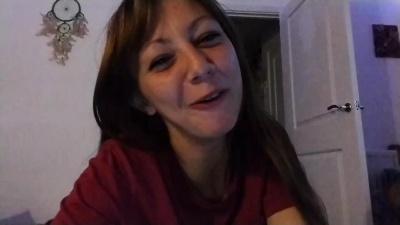 Chloerose97 from United Kingdom
