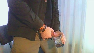 DaddyNextRoom75 from Germany