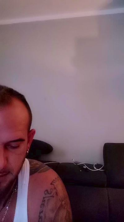 Dani4490 from Germany