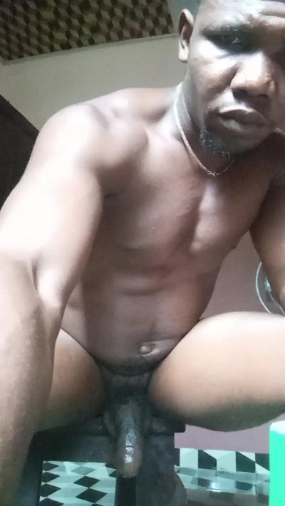 Desy2283 from Nigeria
