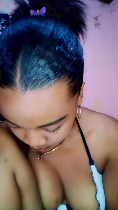Elysca from Morocco