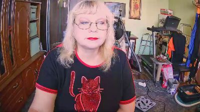 LOLA1972 from Ukraine