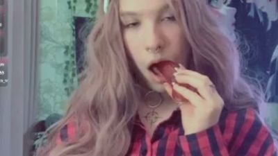 LanaBurling from United States