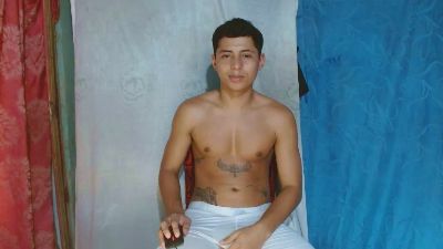 Lil_condor_bby1 from Colombia