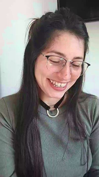 LolatuMiel from Argentina
