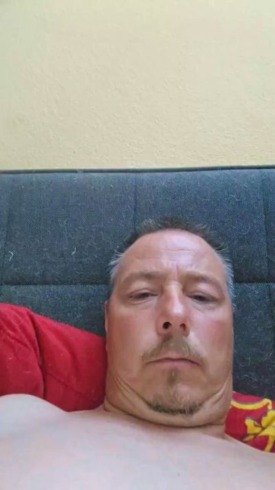 Maxe26 from Germany