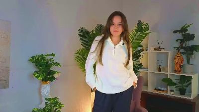 MeghannMilosch from France