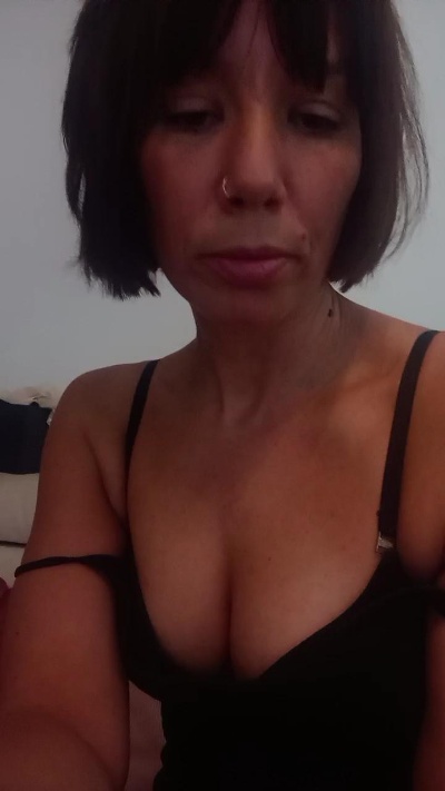 Nlixxx from France