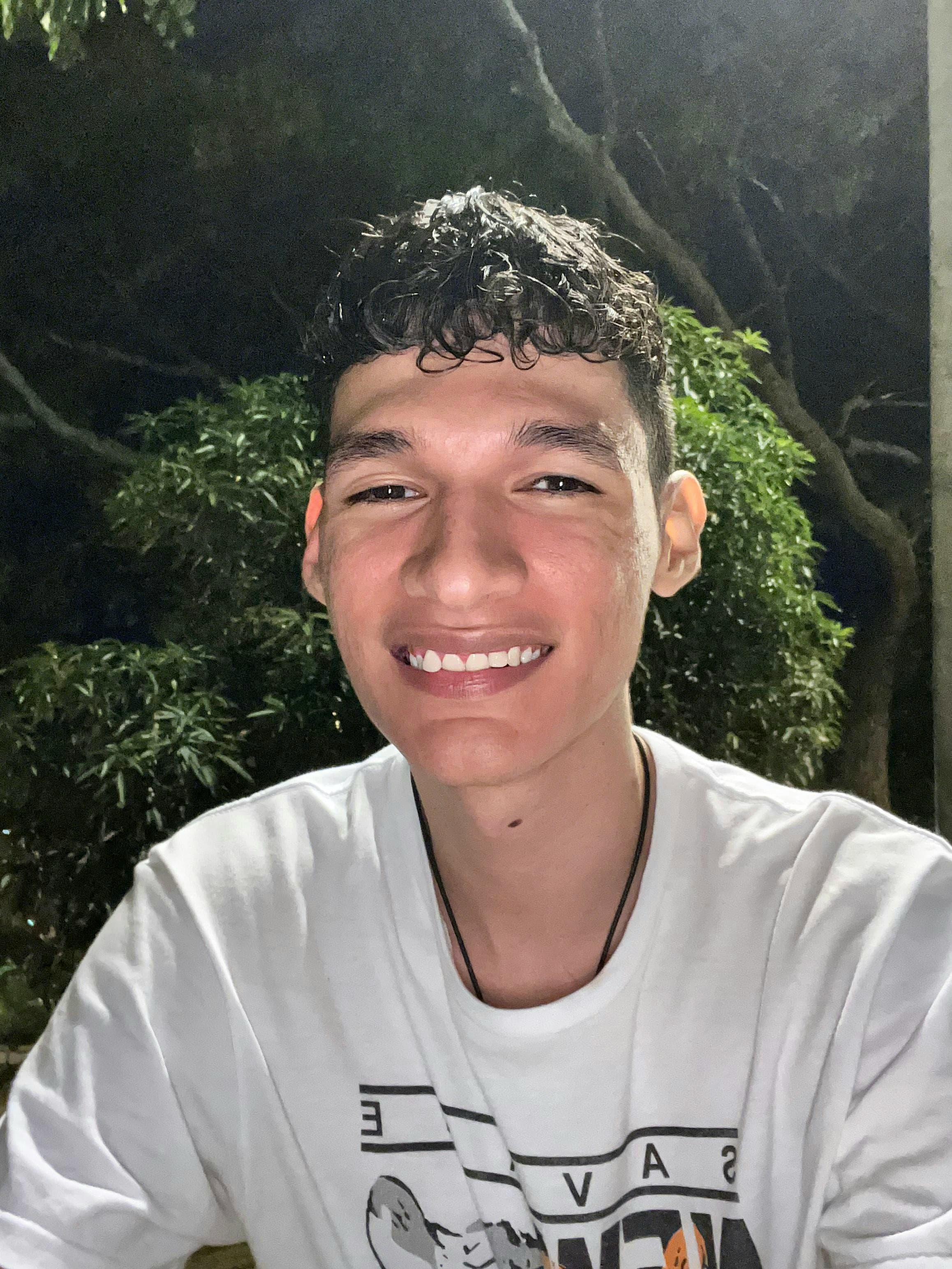 Paulhot18 from Colombia