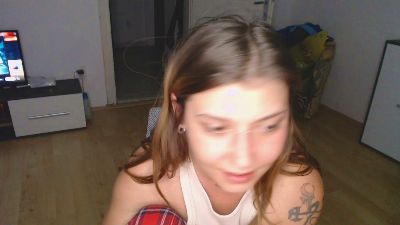 RacyRoby98 from Romania