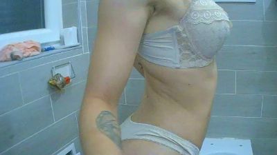 Sexymora18 from Italy