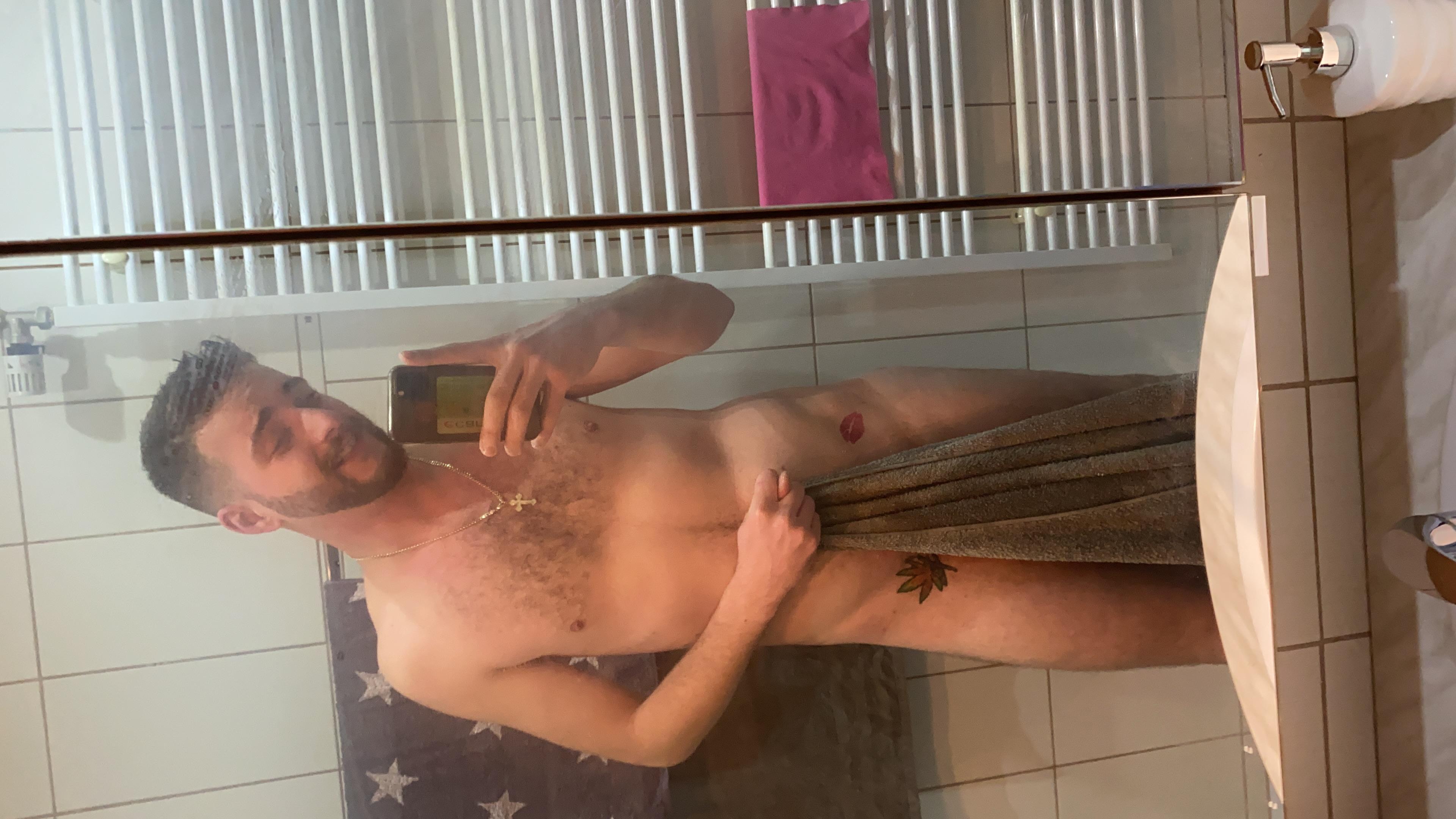 Subgirl6969 from Germany