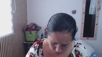 cristaljonnes_ from Colombia