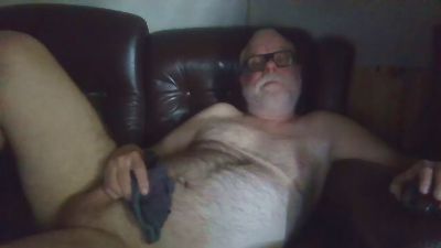 henrikhot46 from Sweden