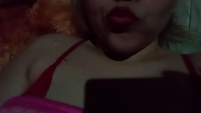 lara385 from Cuba