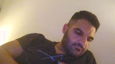 mariosxl87 from Italy
