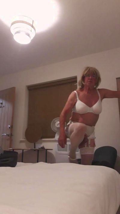 michelle4uXfun from United Kingdom