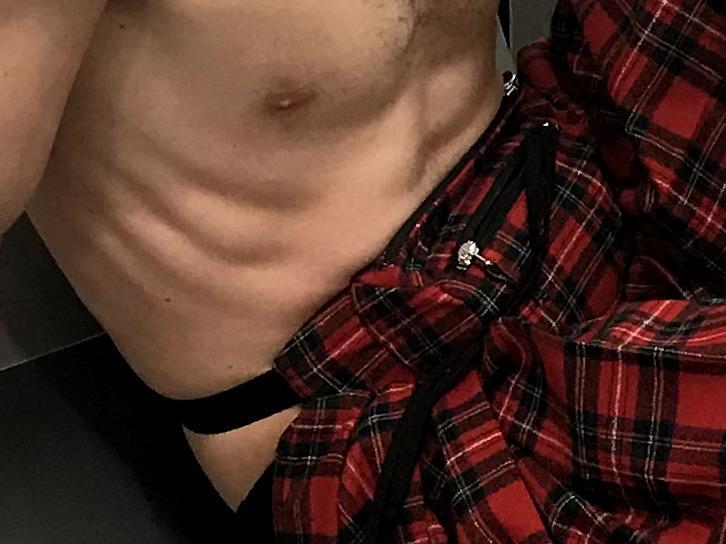 ohmygodronnie from Italy