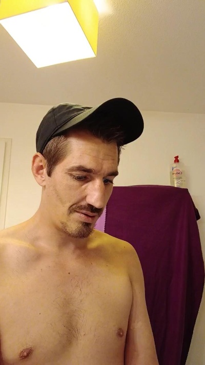 sacha319 from France